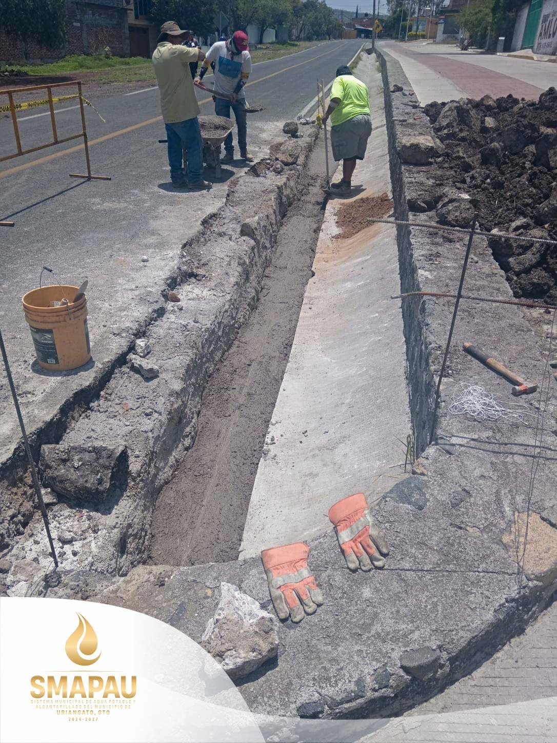 Se realizaron trabajos de mantenimiento y limpieza en el drenaje pluvial de la colonia Juárez