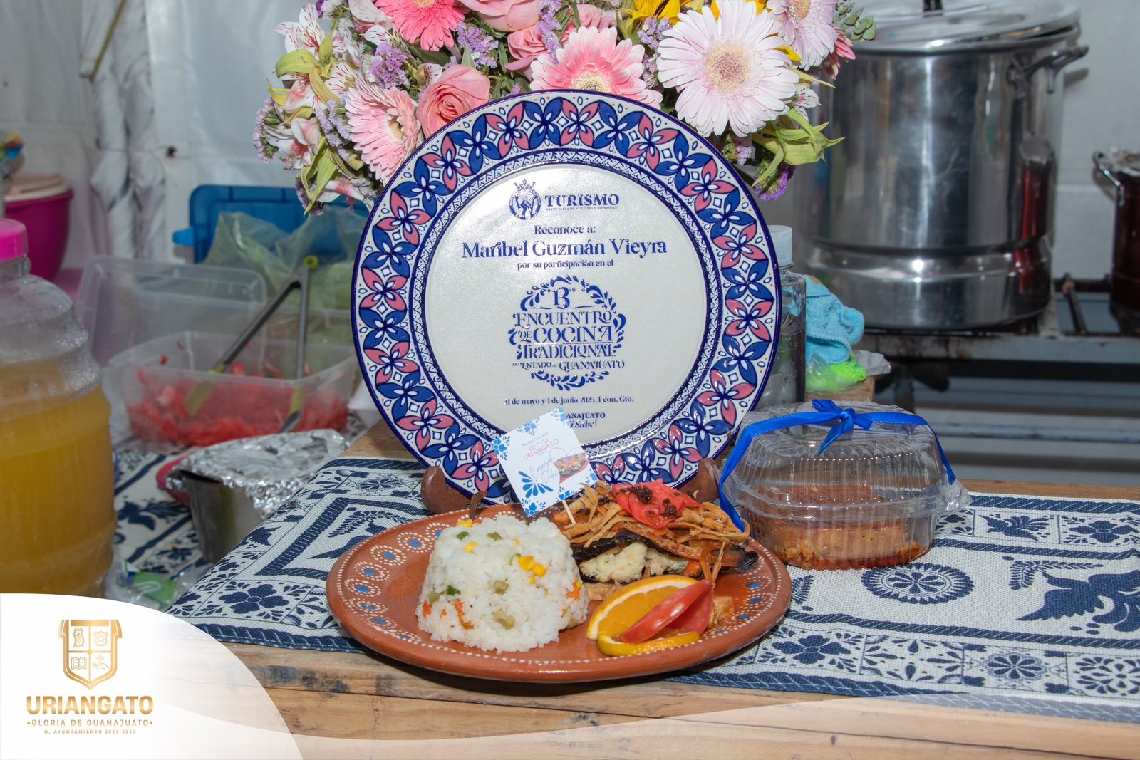 "Uriangato a la mesa"