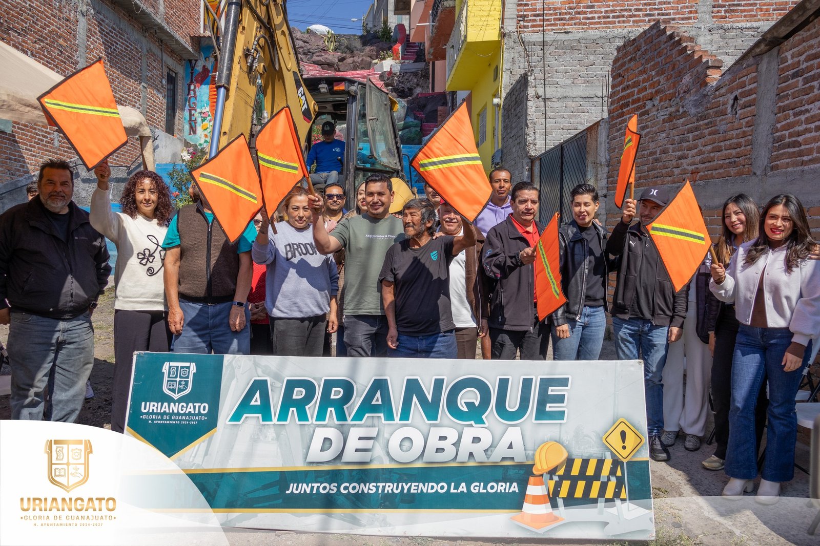 Construcción del nuevo espacio público en la calle Emiliano Zapata. 