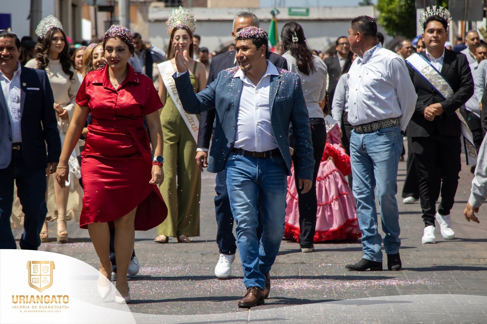 Desfile conmemorativo al 108 aniversario de la defensa histórica de Uriangato