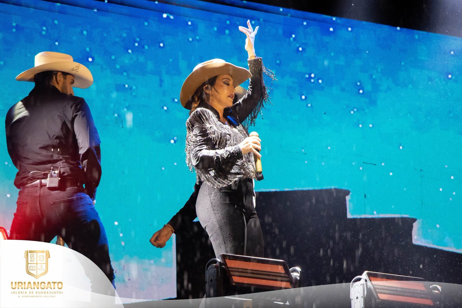 Alicia Villareal llega al escenario de la Feria SanMiguel 2026