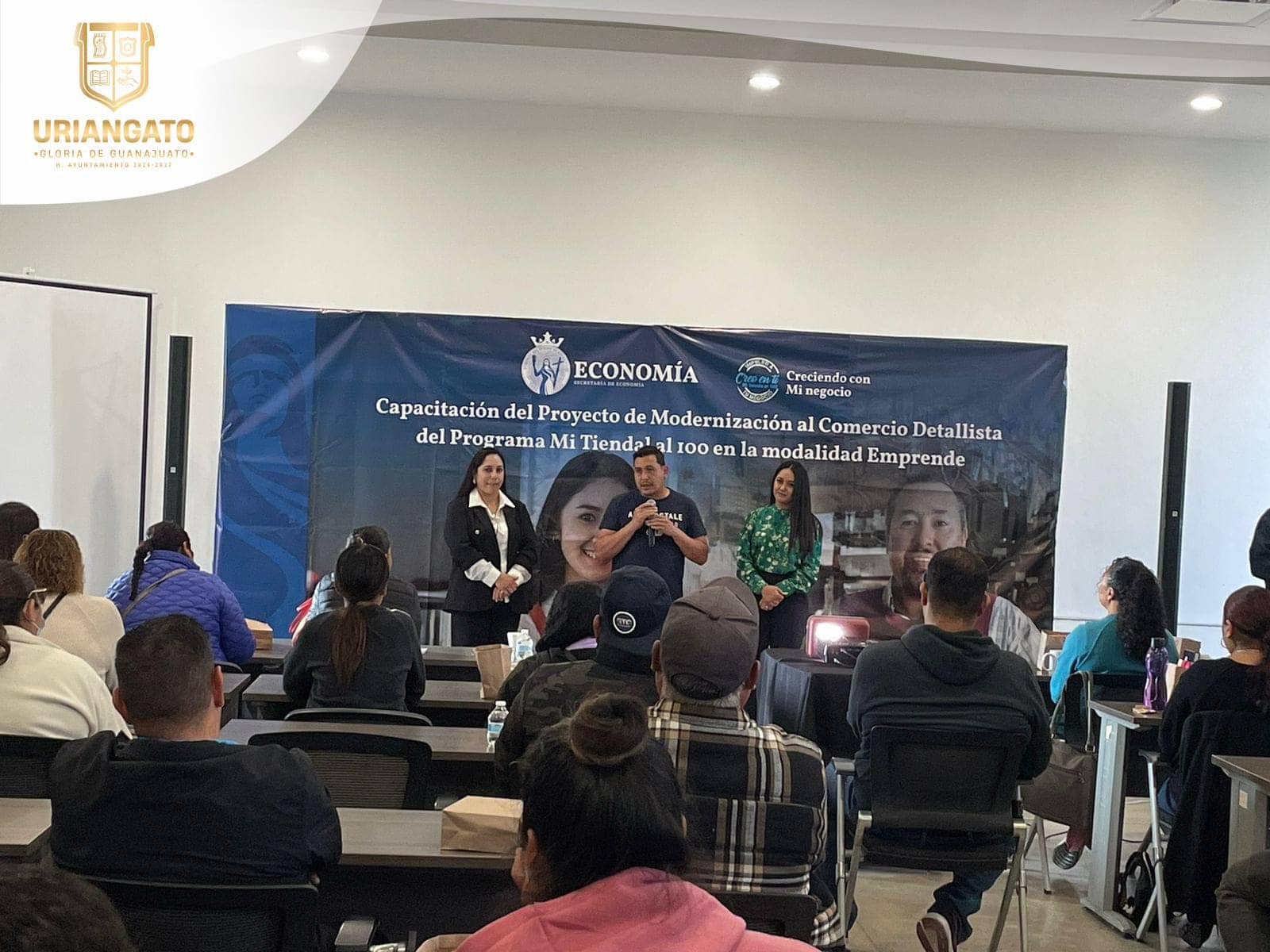 Capacitación del programa Mi Tienda al 100 en la Modalidad Emprende