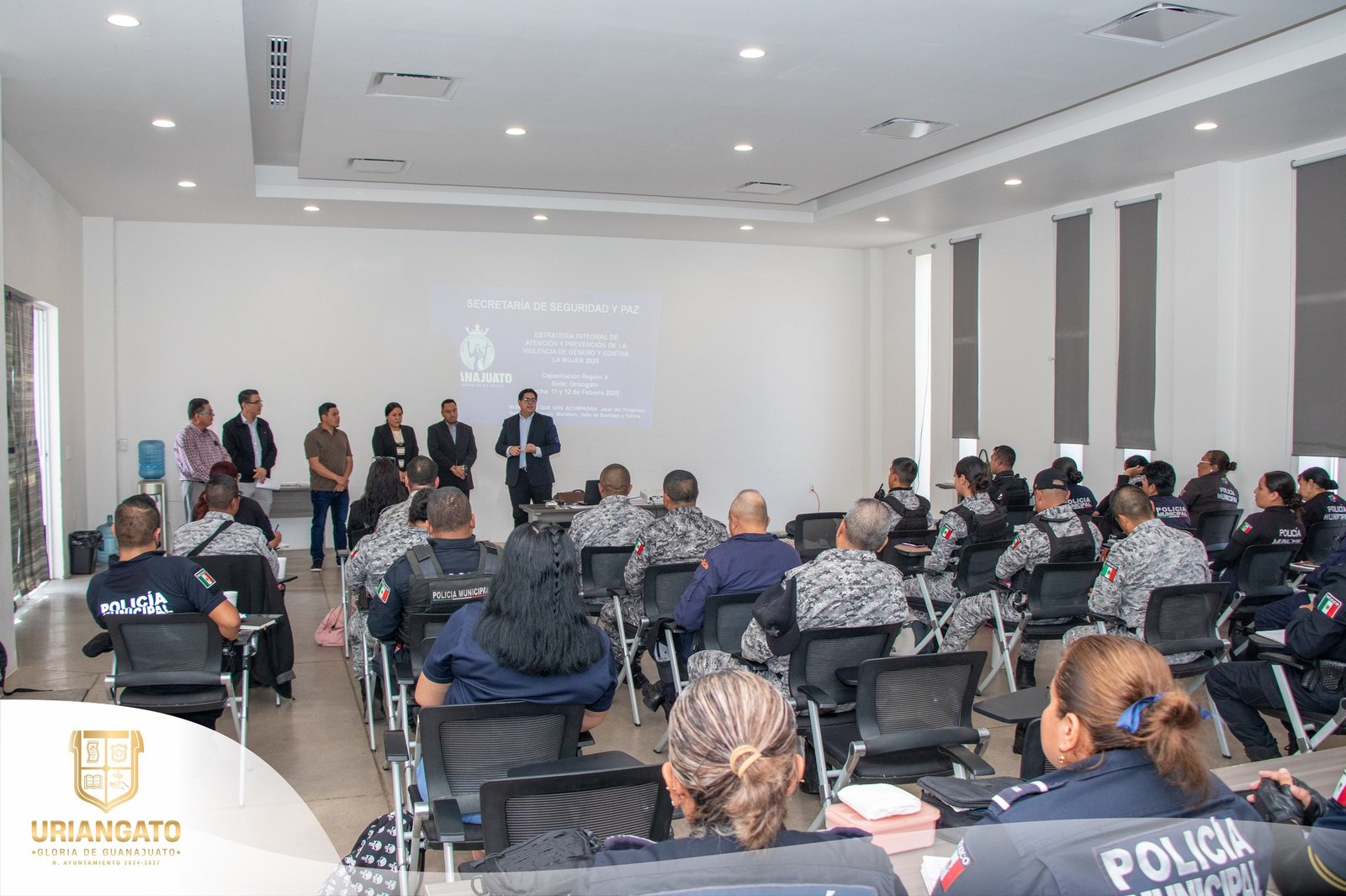 Capacitación a miembros de seguridad pública de diversos municipios.
