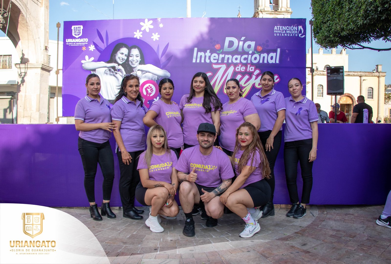 Mega clase de zumba por el día de la mujer.